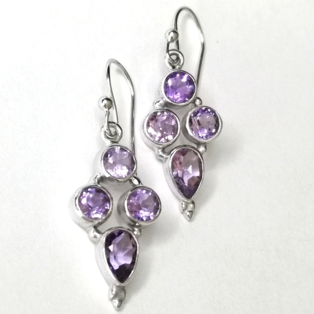 Sterling silver lavender purple Amethyst dangle drop earrings 🆕